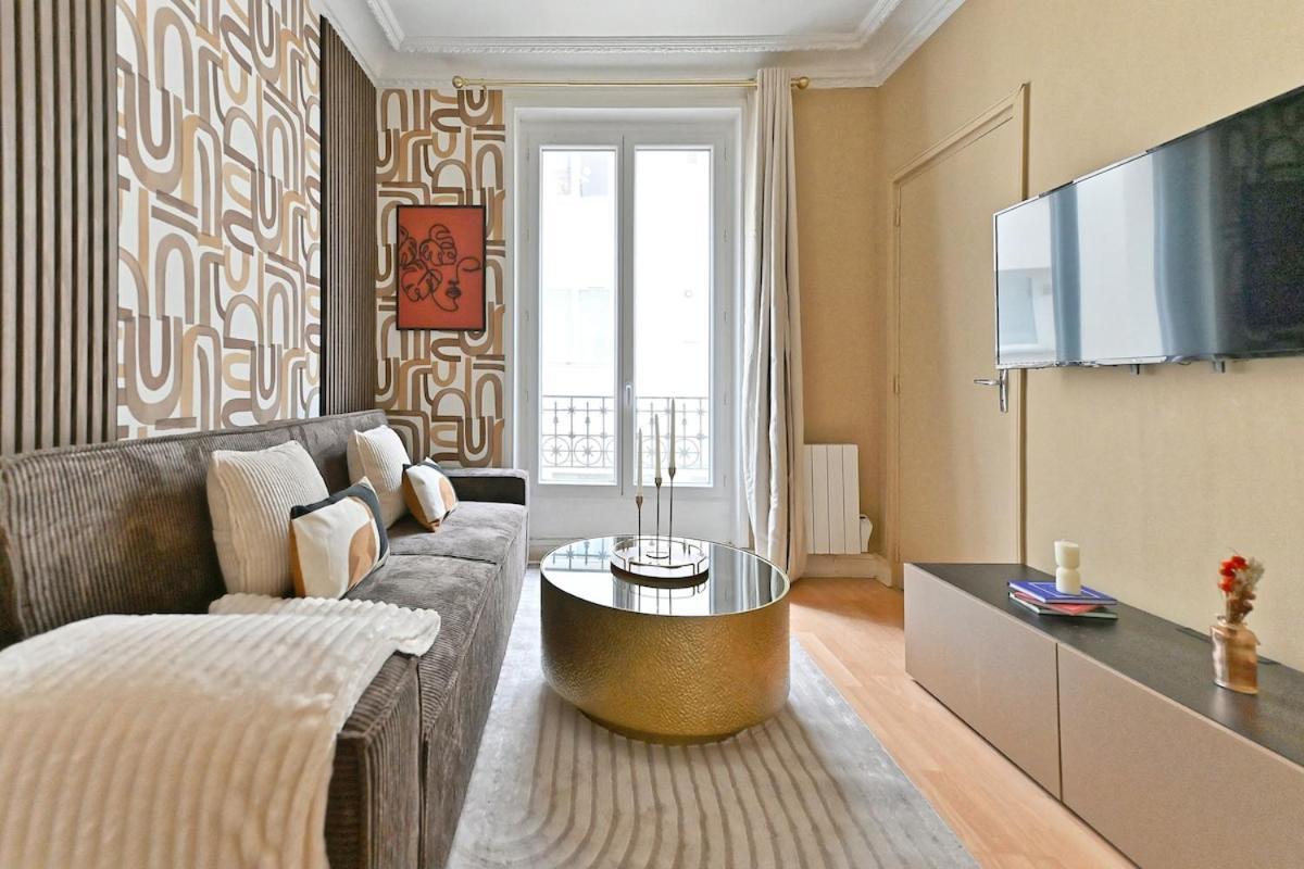 Apartment Beautiful Bright In *